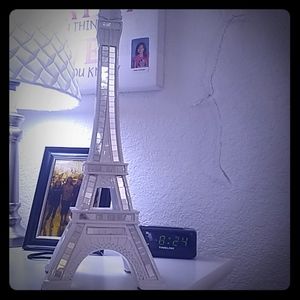 Isfle tower decor